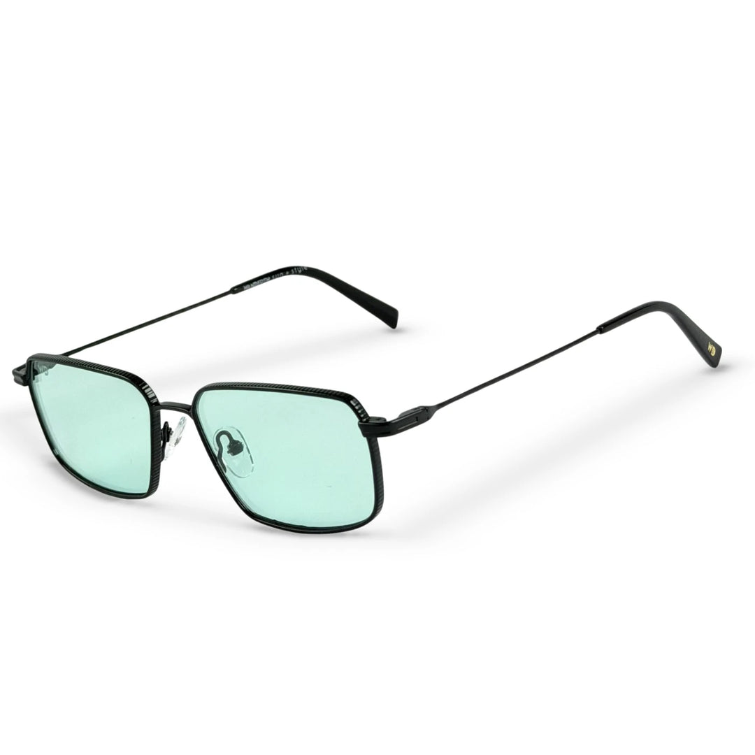 Leeward 4699