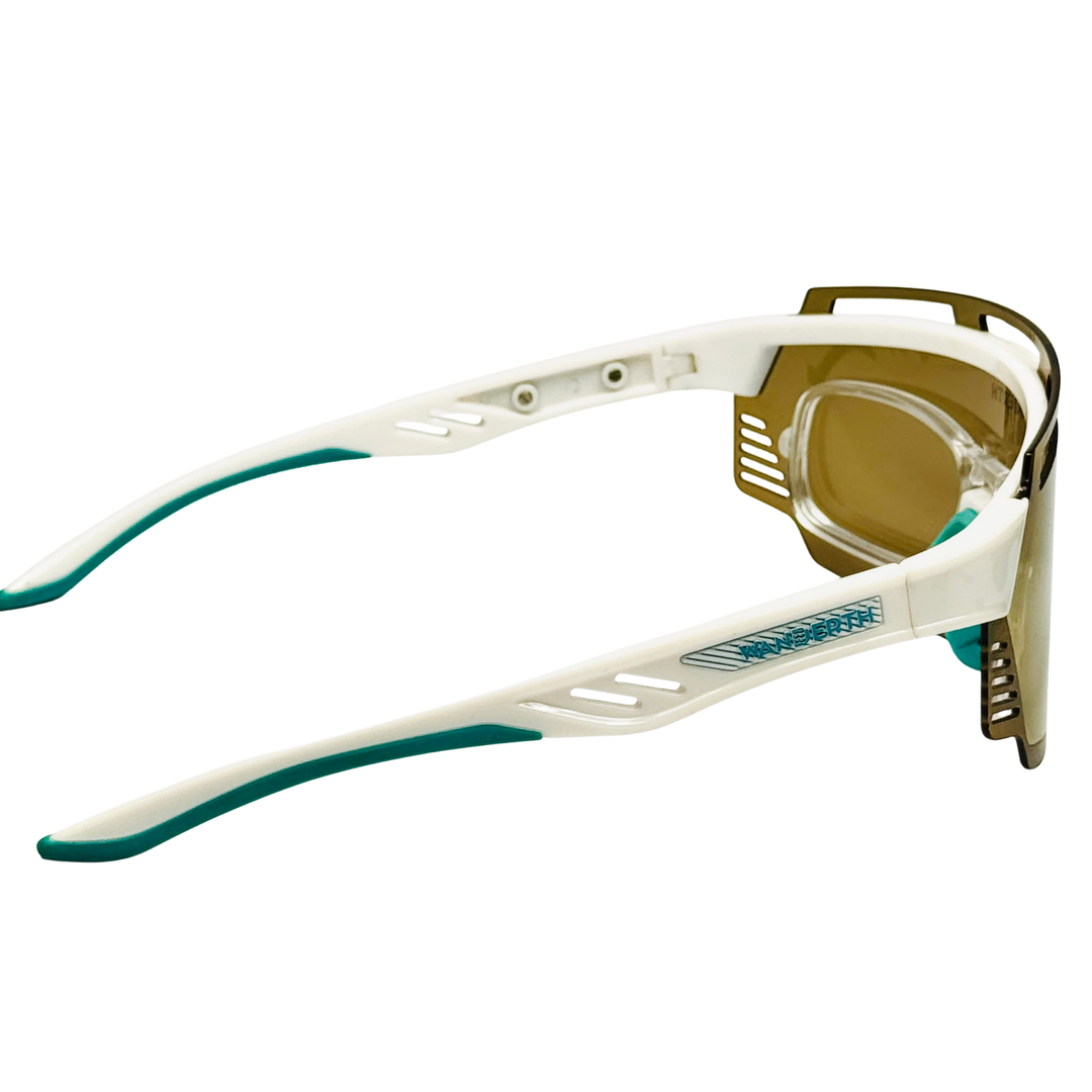Wanderth Lentes Predator