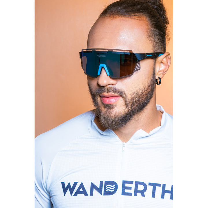 Wanderth Lentes Predator